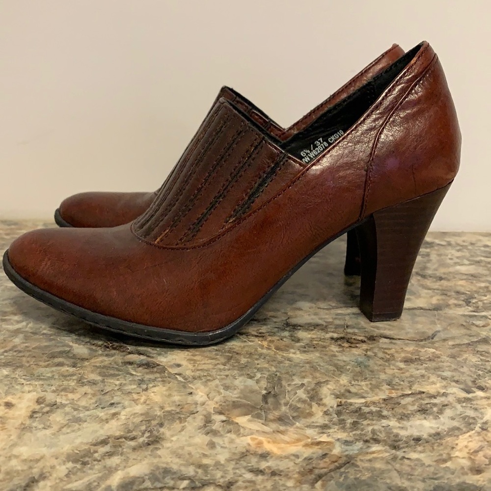 ladies dress shoes